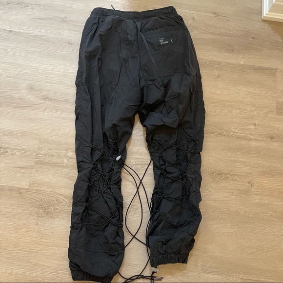Black Cargo Pants - Picture 4 of 4